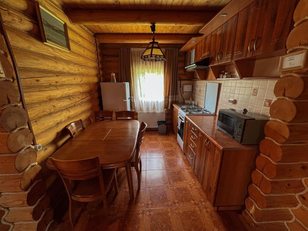 Gorodok Villa Myhove Buitenkant foto