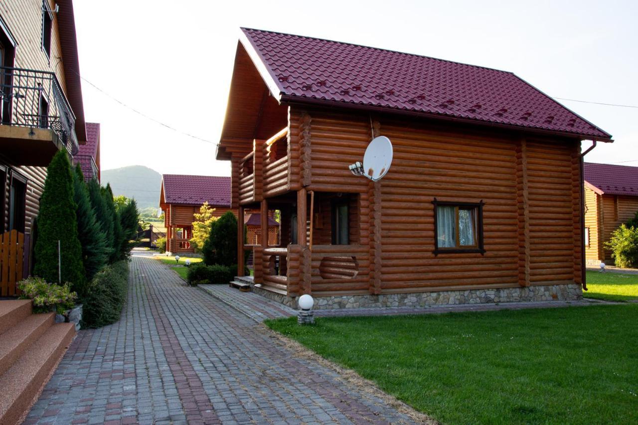 Gorodok Villa Myhove Buitenkant foto