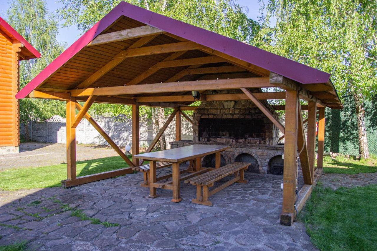 Gorodok Villa Myhove Buitenkant foto